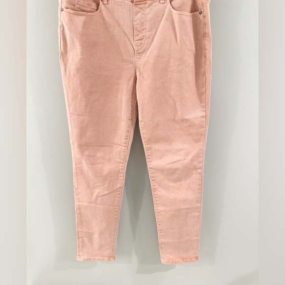 Soft Surroundings Ultimate Straight Leg Jeans Pink Size Small - Picture 4 of 6